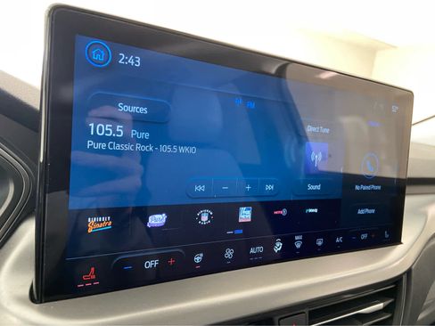 Used 2025 Ford Escape SE image 27