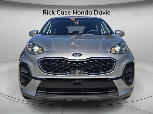 Used 2022 Kia Sportage LX image 5