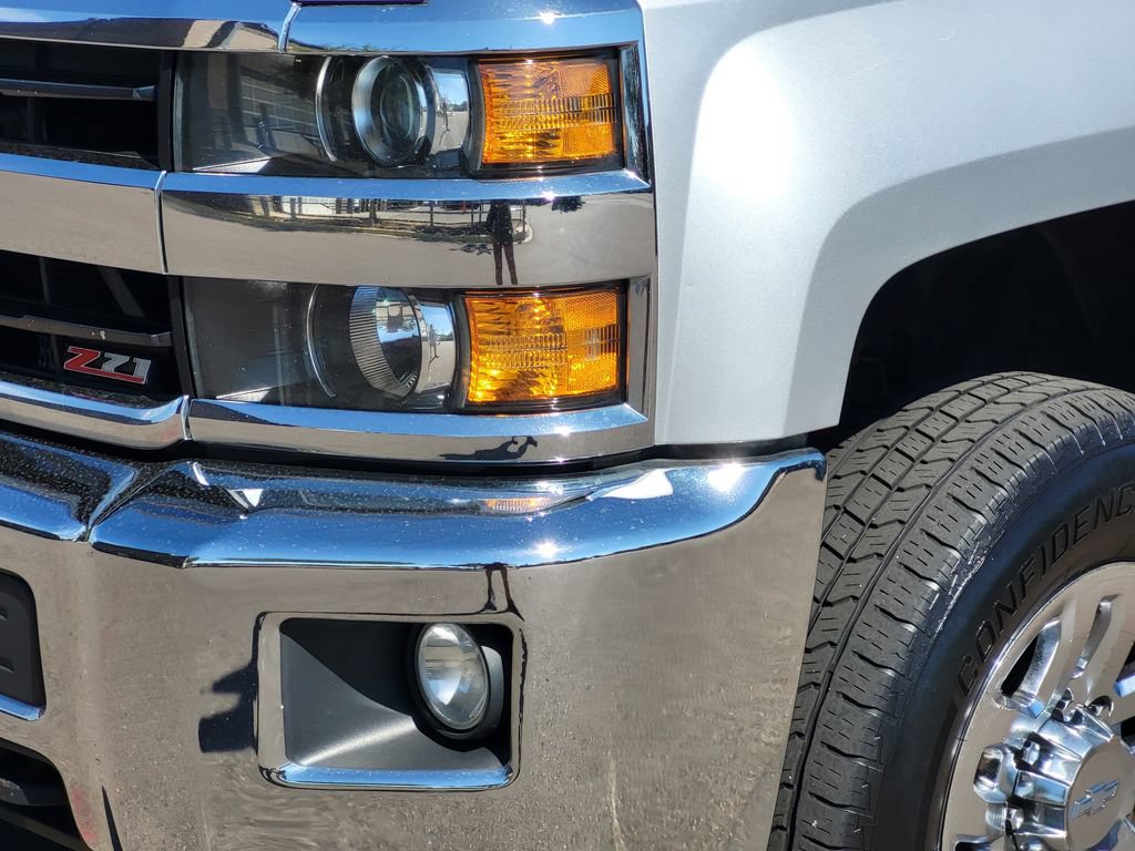 Used 2018 Chevrolet Silverado 2500 LT w/ LT Fleet Convenience Package AWD/4WD image 9