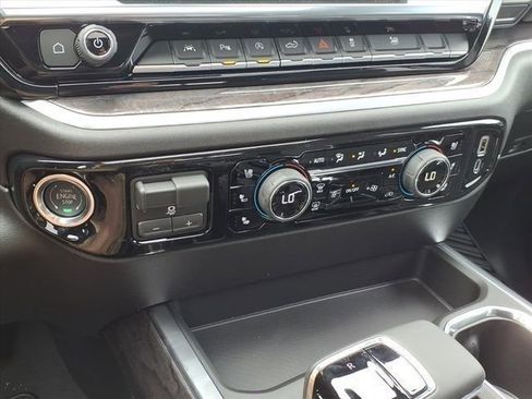 New 2026 Chevrolet Silverado 1500 LTZ w/ LTZ Convenience Package II image 21