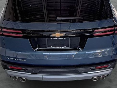 New 2026 Chevrolet Traverse LT FWD image 12