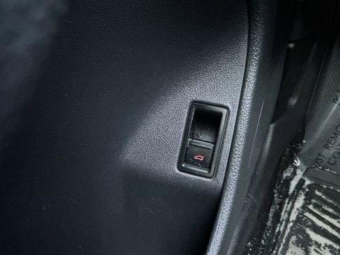 Used 2018 Volkswagen Jetta Sport image 49