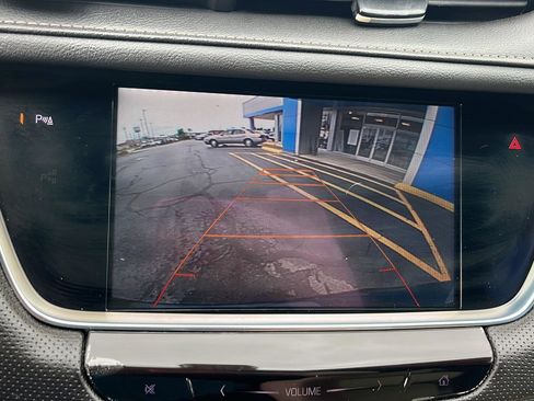 Used 2017 Cadillac XT5 FWD image 14