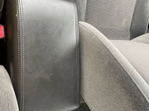 Used 2013 Chevrolet Impala LT image 27