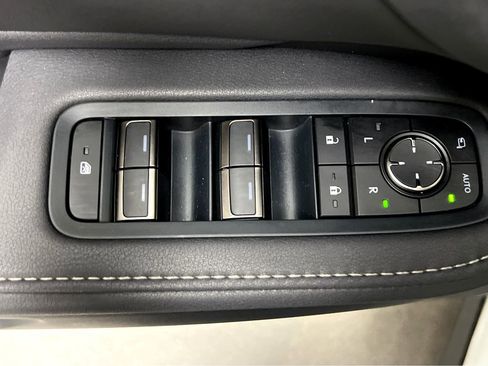 Certified 2026 Lexus TX 350 AWD w/ Technology Package image 40