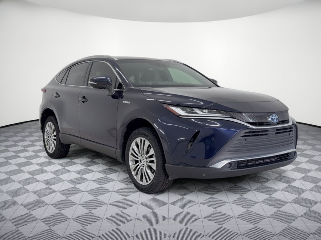 Used 2021 Toyota Venza XLE w/ Softex Package AWD/4WD image 7