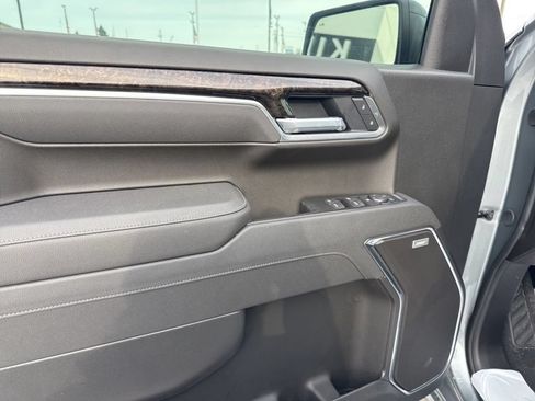 New 2026 GMC Sierra 1500 Elevation w/ Elevation Premium Package AWD/4WD image 22