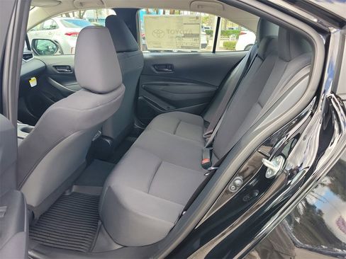 Used 2026 Toyota Corolla LE image 10