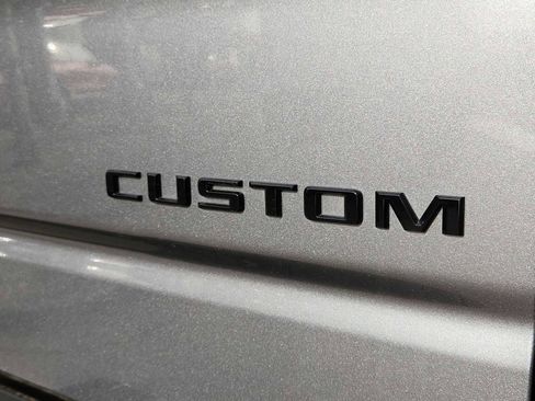 Used 2021 Chevrolet Silverado 1500 Custom Trail Boss w/ LPO, Dark Essentials Package image 3