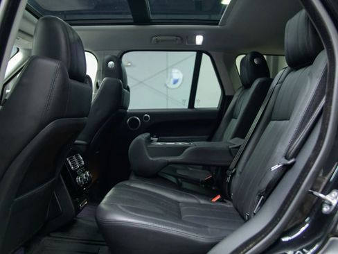 Used 2015 Land Rover Range Rover Supercharged AWD/4WD image 26