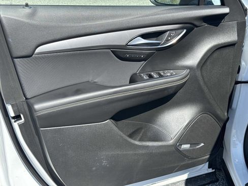 Used 2025 Buick Envision Sport Touring image 17