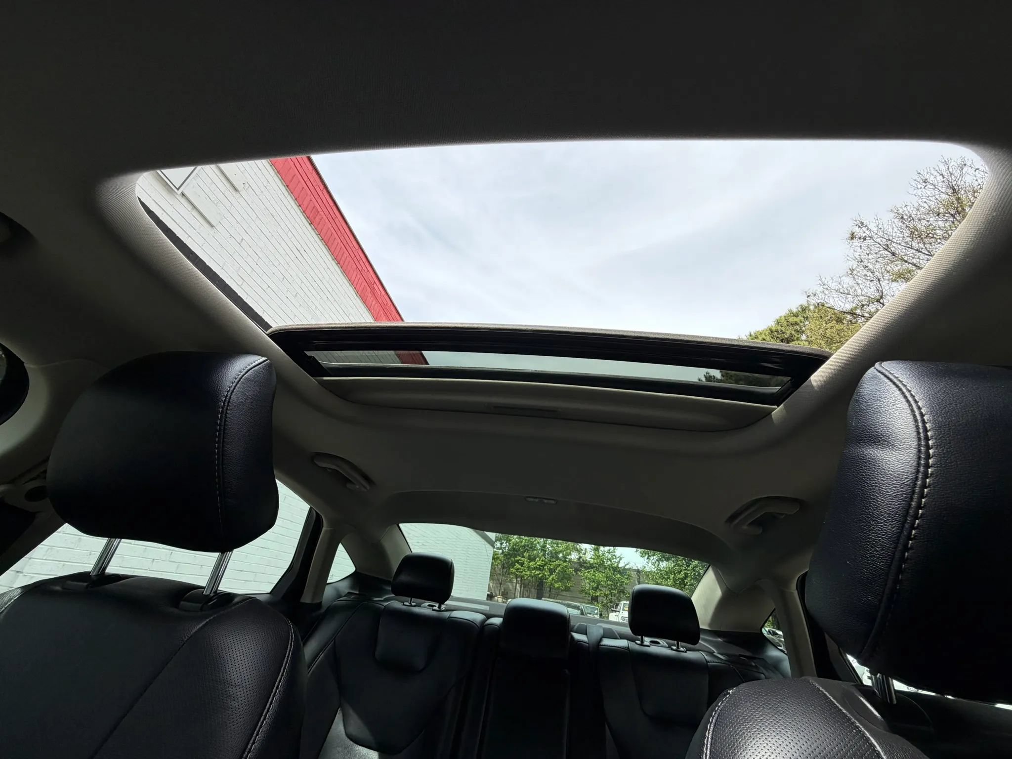 Used 2018 Ford Fusion Titanium AWD/4WD image 30