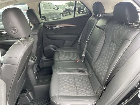 Used 2023 Buick Envision Avenir AWD/4WD image 23