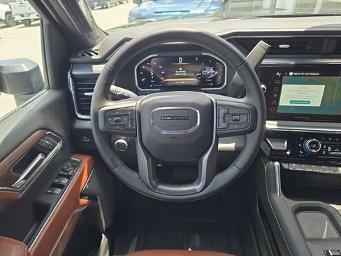 New 2026 GMC Sierra 2500 Denali Ultimate w/ LPO, Black Badging Package AWD/4WD image 13