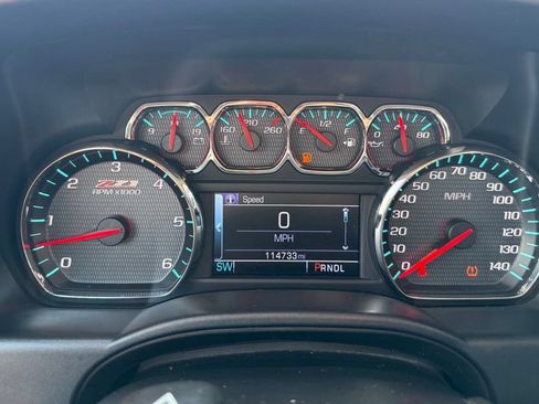 Used 2017 Chevrolet Silverado 1500 LT w/ All Star Edition AWD/4WD image 36
