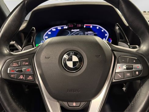 Used 2020 BMW 330i xDrive Sedan w/ Executive Package AWD/4WD image 24