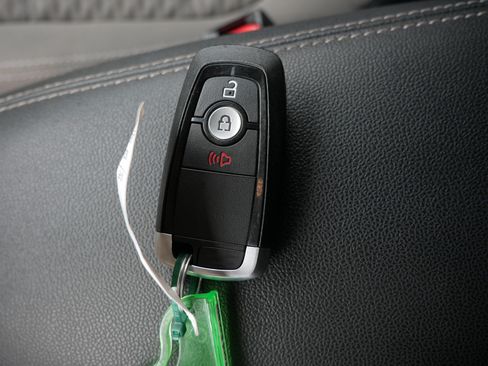 Certified 2020 Ford Escape SE AWD/4WD image 34
