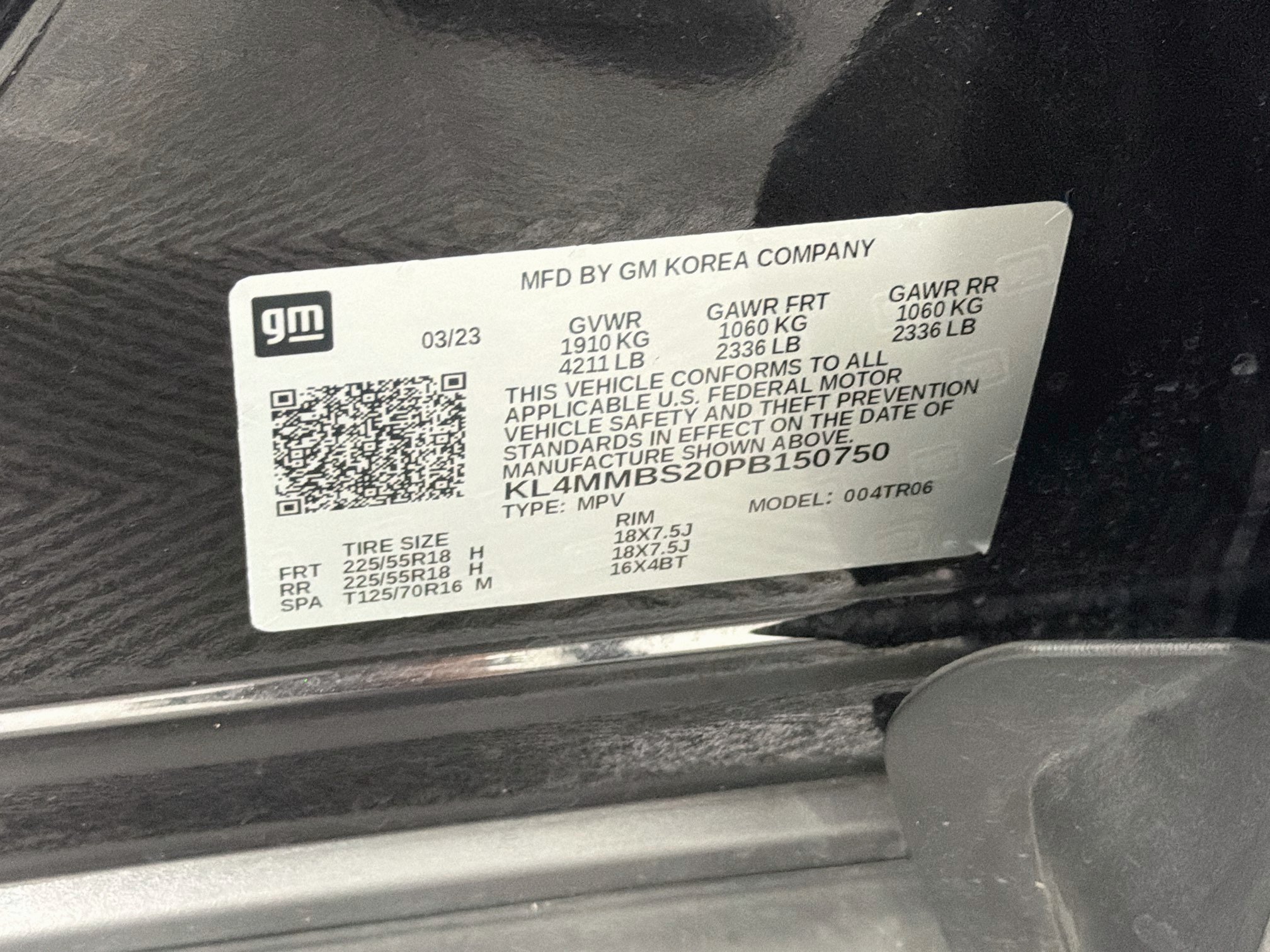 Used 2023 Buick Encore GX Preferred w/ Cold Weather Comfort Package FWD image 12