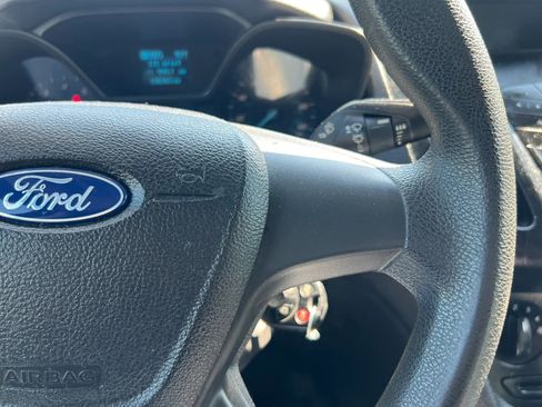 Used 2018 Ford Transit Connect XL FWD image 21