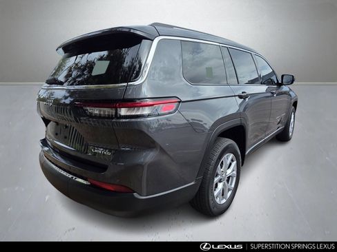 Used 2021 Jeep Grand Cherokee L Limited image 3