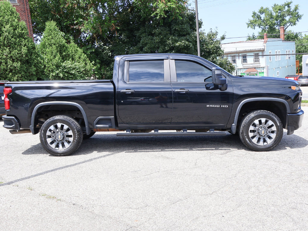 Used 2021 Chevrolet Silverado 2500 Custom w/ Custom Value Package AWD/4WD image 15