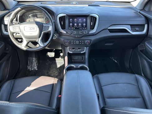 Used 2022 GMC Terrain SLT w/ Elevation Edition image 15
