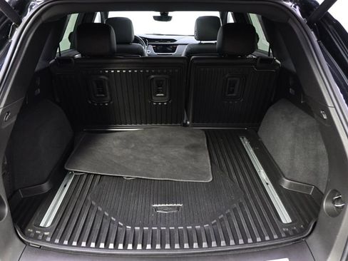 Certified 2023 Cadillac XT5 Sportv w/ Technology Package image 19