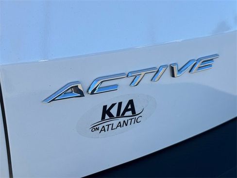 Used 2023 Ford Escape Active w/ Tech Pack #2 image 12