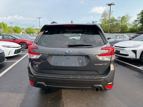 Used 2023 Subaru Forester Limited AWD/4WD image 5