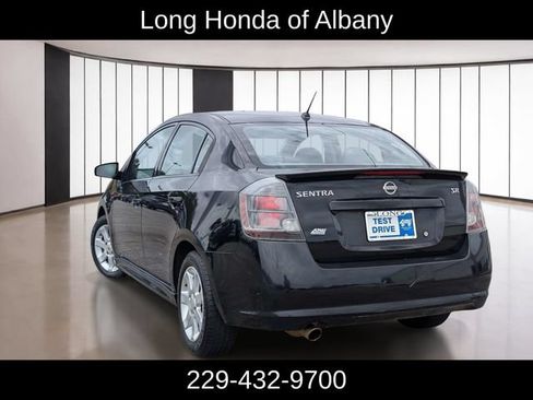 Used 2010 Nissan Sentra 2.0 SR FWD image 7