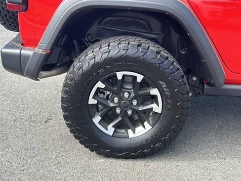 Certified 2025 Jeep Wrangler Unlimited Rubicon 4xe w/ Safety Group image 18