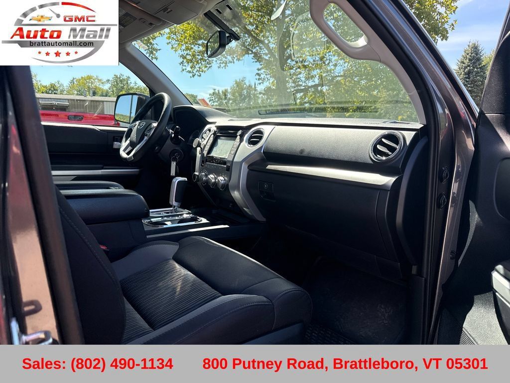 Used 2016 Toyota Tundra SR5 w/ SR5 Upgrade Package AWD/4WD image 22