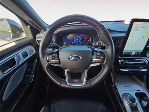 Certified 2022 Ford Explorer ST w/ Equipment Group 401A image 12