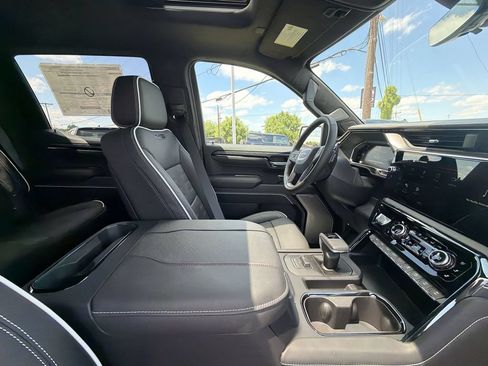 New 2026 GMC Sierra 1500 AT4X AWD/4WD image 14