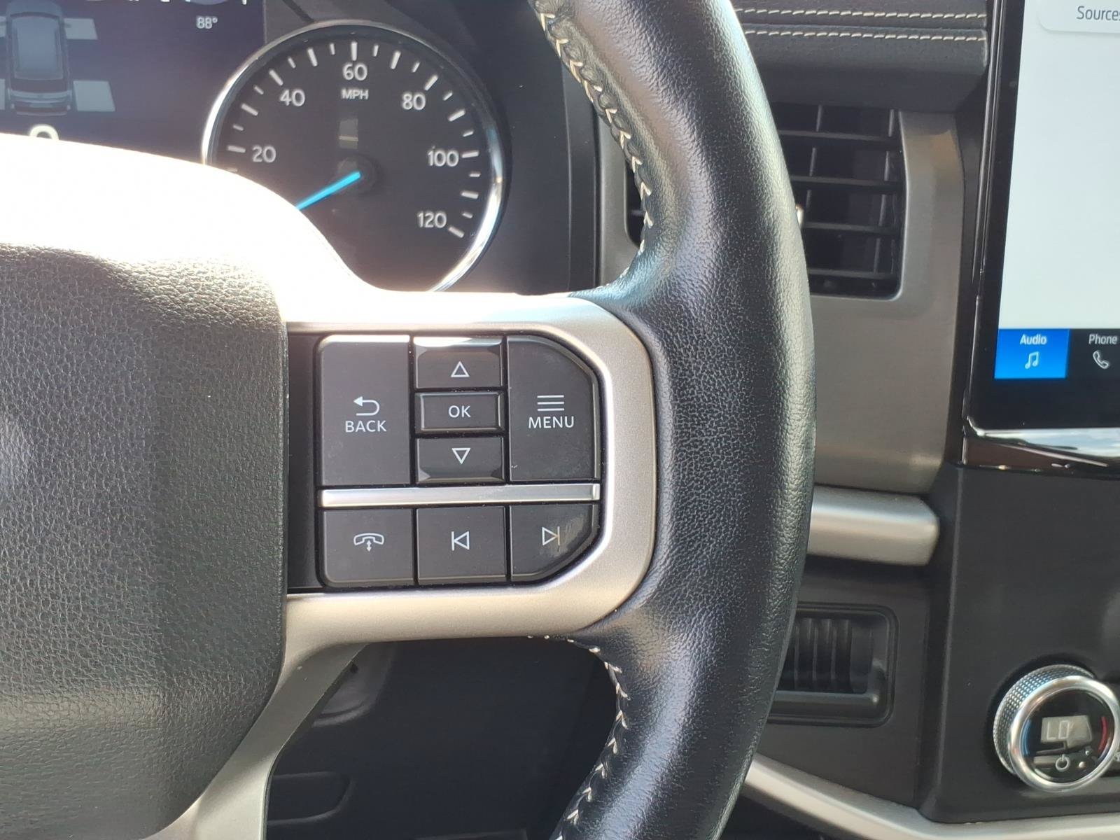 Used 2022 Ford Expedition Max XLT AWD/4WD image 24