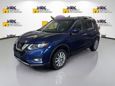 Used 2018 Nissan Rogue SV AWD/4WD image 1