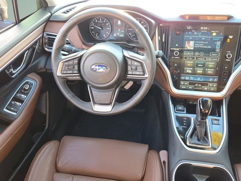 Used 2025 Subaru Outback Touring XT w/ Popular Package #2 image 13