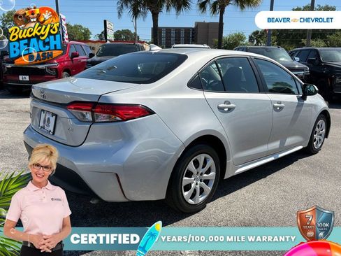 Used 2024 Toyota Corolla LE FWD image 7