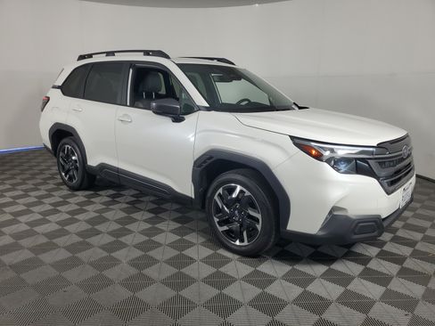 Used 2026 Subaru Forester Limited AWD/4WD image 2