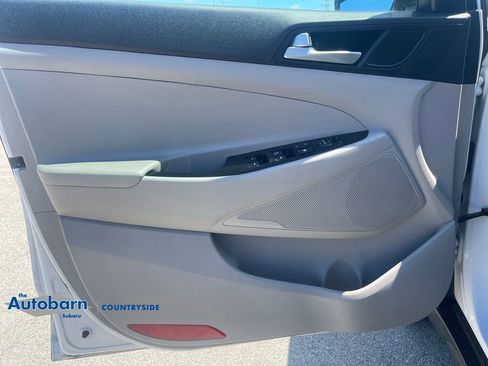 Used 2019 Hyundai Tucson SE AWD/4WD image 10