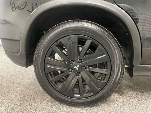 Used 2020 Mitsubishi Outlander Sport ES image 25