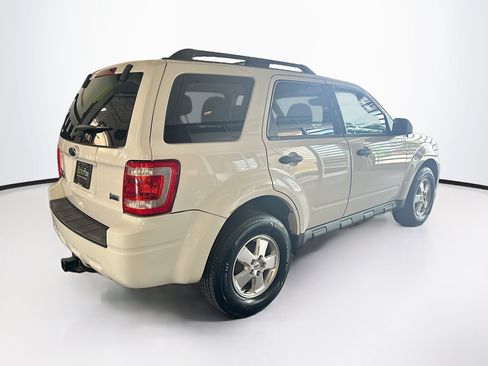 Used 2012 Ford Escape XLT AWD/4WD image 9