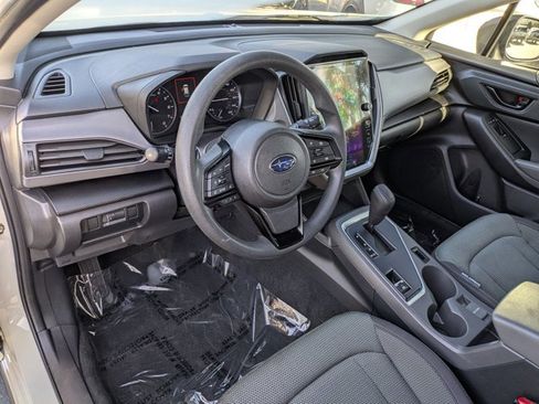 Used 2024 Subaru Crosstrek 2.0i Premium w/ Popular Package #4 image 9