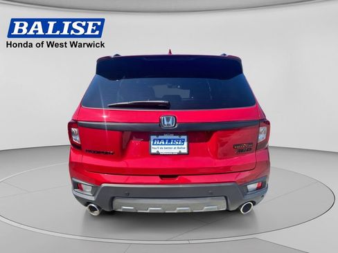 Used 2023 Honda Passport TrailSport image 4