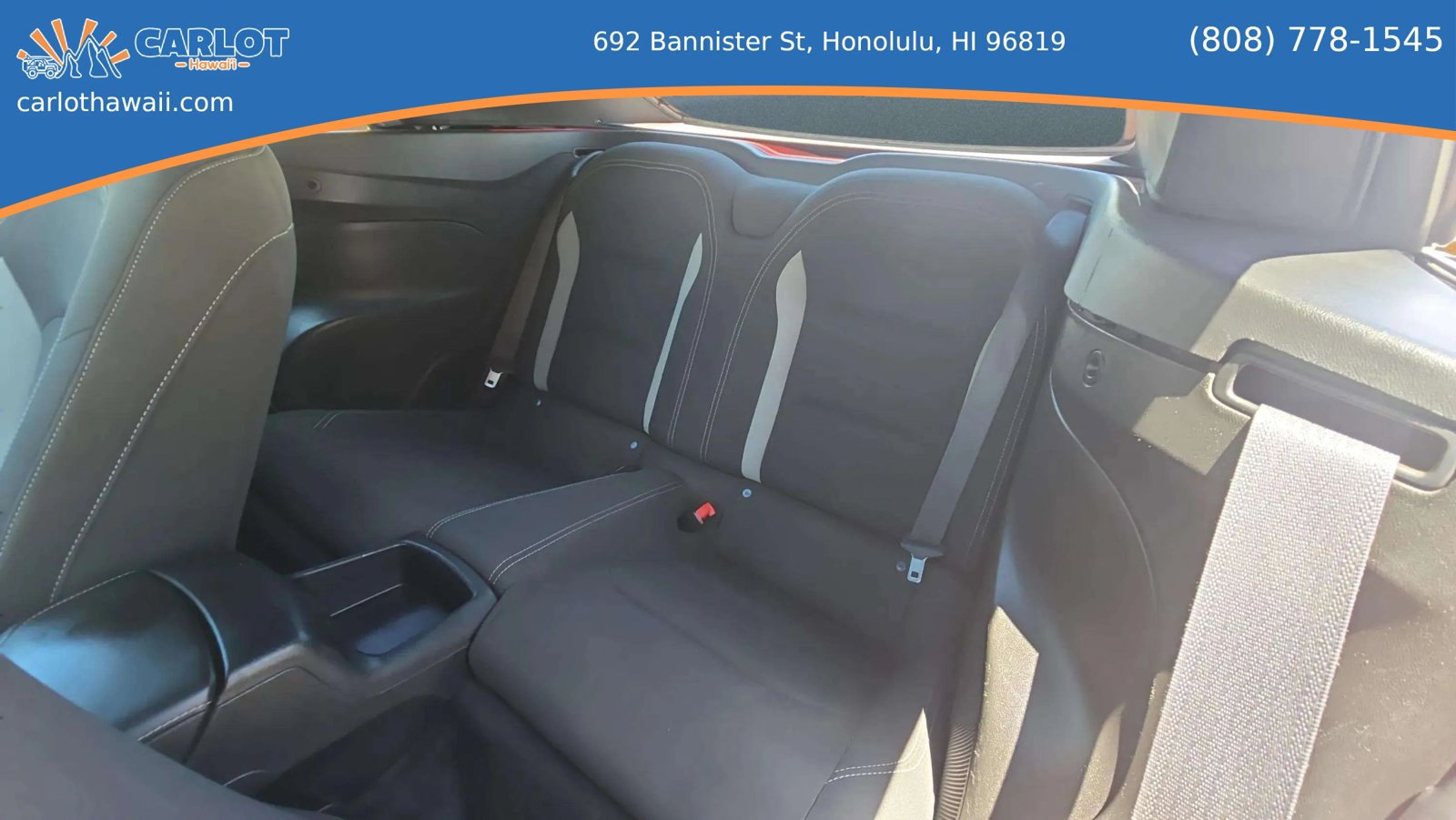 Used 2018 Chevrolet Camaro LT RWD image 12
