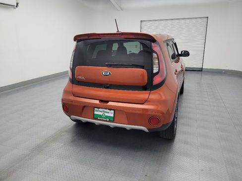 Used 2019 Kia Soul + FWD image 7