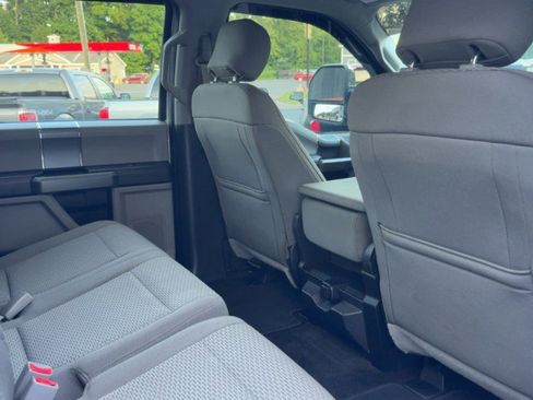 Used 2017 Ford F250 XLT w/ XLT Premium Package AWD/4WD image 12