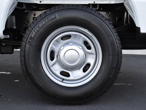 New 2026 Ford F250 XL image 27