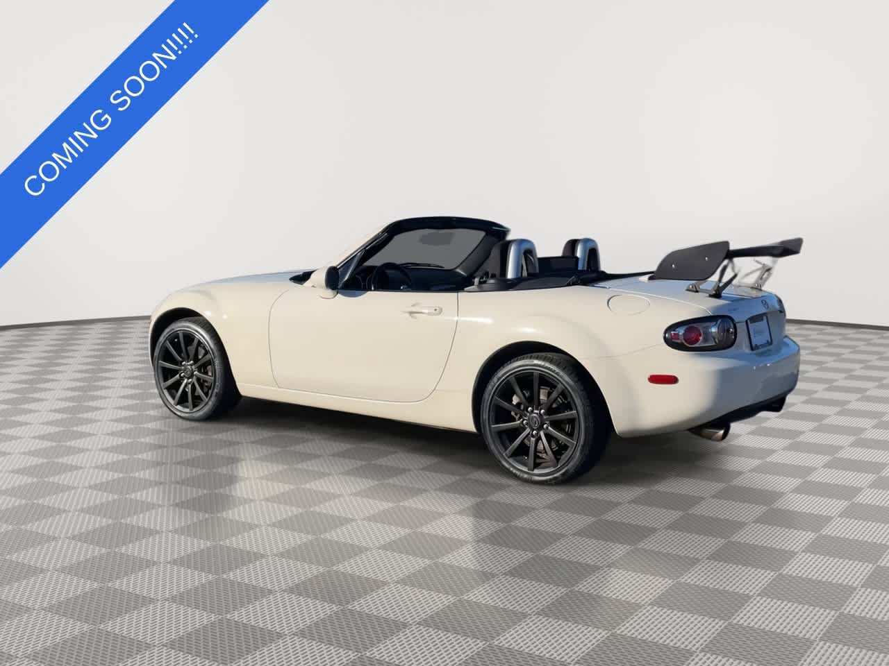 Used 2008 MAZDA MX-5 Miata Touring RWD image 6