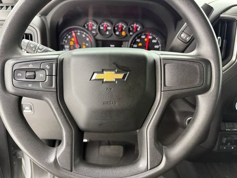 Used 2024 Chevrolet Silverado 1500 Custom image 12